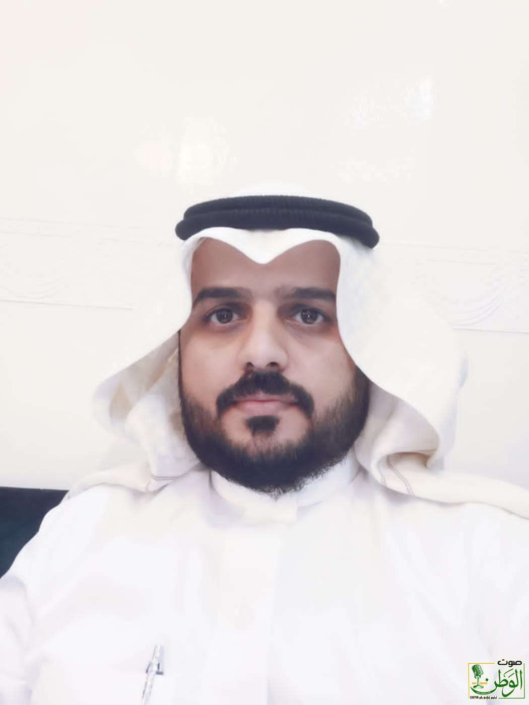 الاستاذ حسن فايز العمري يتغنى بالوطن 1 9d79bd26 7d78 402a bbeb 79146d6ef064