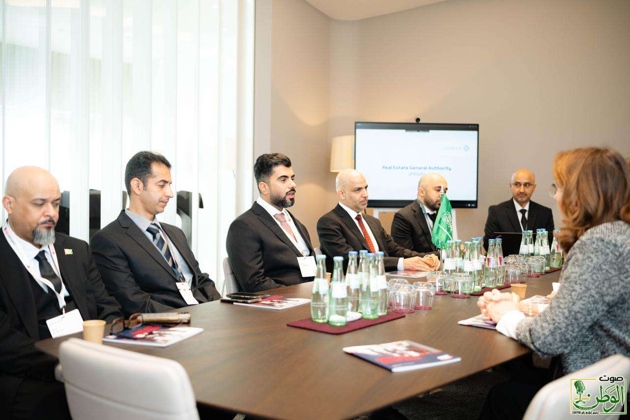 رئيس الهيئة العامة للعقار يلتقي بالجهات المعنية بالسجل العقاري والتنظيمات العقارية الألمانية بميونخ 1 53aa5b43 fd85 47f8 8c81 92c0687eea69