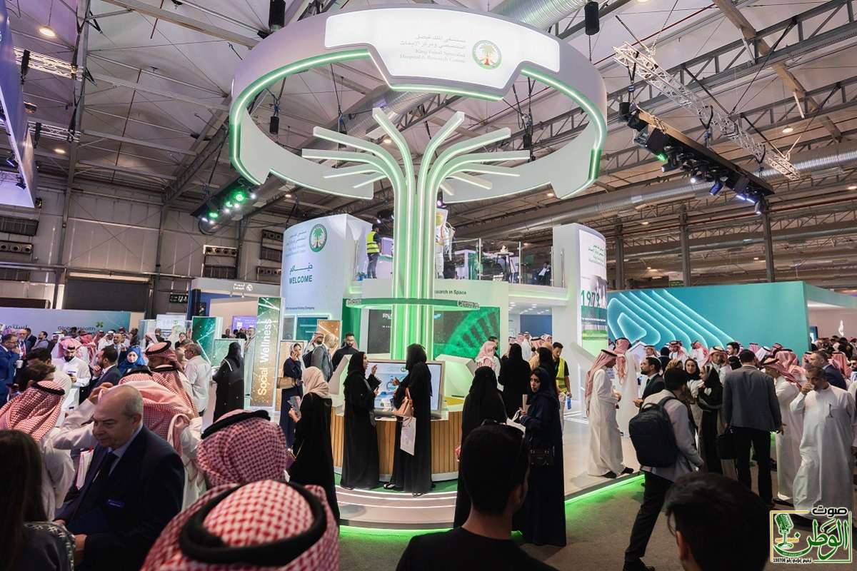 ضمن جناحه في ملتقى الصحة العالمي "التخصصي" يستعرض رحلته في مجال أبحاث الطب الحيوي في الفضاء 5 IMG 20231031 WA0072