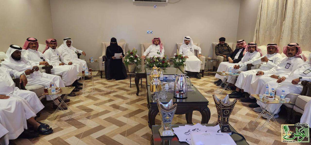 البناوي يرأس اجتماع المجلس المحلي بمركز سياله والسليم 13 3f4dd9cf 1755 4205 b9e5 4fc21a31d62c