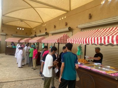 حاضنات للأسر المنتجة ورقابة على البسطات بسوق المجاردة 13 IMG 9199