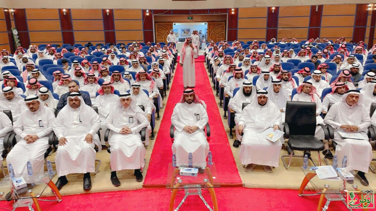 "مدير تعليم محايل" يكرّم 114 متقاعداً ومتقاعدة 11 6db2fcc5 cd98 49ae ae62 68148ccd11e7