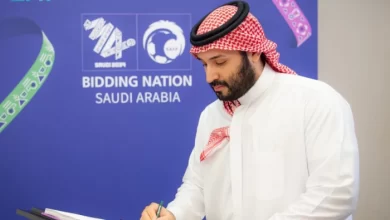 ولي العهد يبارك استكمال المملكة للإجراءات النهائية لملف استضافة كأس العالم 2034 استعداداً لتسليمه للفيفا - صور 3 ولى