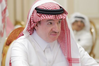 مُشيدين بتكريِمه في "قراة النصِ 21".. أُدبَاءٌ ومُثقفونَ: القشعمي نَسيج وحده ومؤلفات مراجع موثوقة 19 IMG 20250122 WA0093