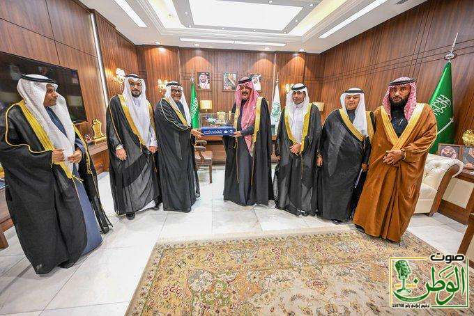 أمير "حائل" يستقبل "غلام" ووفد الأرصاد ويطلع على أبرز المبادرات والمشاريع 1 IMG 20250211 WA0130