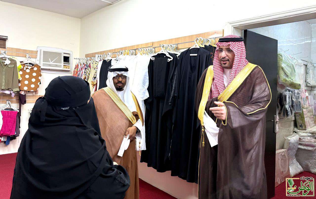 الأمير عبدالاله بن عبدالرحمن يزور جمعية كسوة الكاسي بجازان ويتسلم العضوية الشرفية 1 IMG 20250215 WA0187