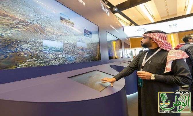 زوار المنتدي السعودي للإعلام يكتشفون خطة الإستضافة السعودية 2034 1 IMG 20250221 WA0203
