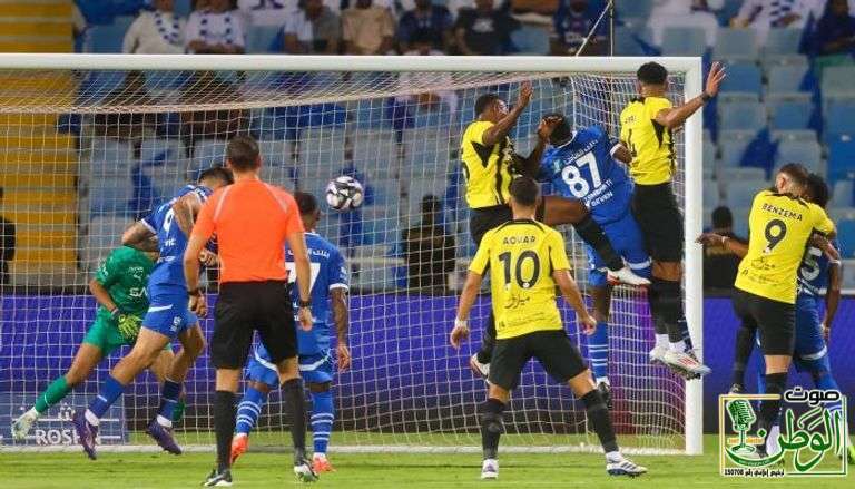 الاتحاد يحسم الكلاسيكو برباعية أمام الهلال، وينفرد بصدارة دوري روشن 1 IMG 20250223 WA0044