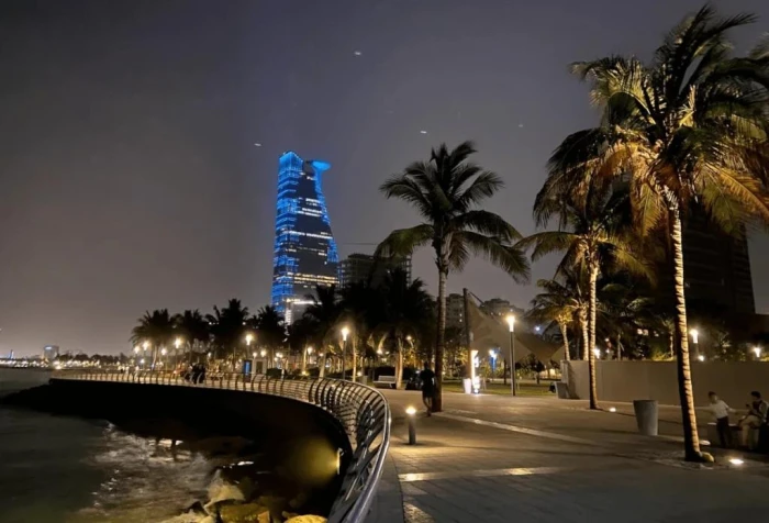 مرور جدة يعلن عن إغلاق طريق الكورنيش الفرعي وشارع أحمد النسائي خلال الفترة من 6 - 22 فبراير.. ويكشف عن السبب 3 مر