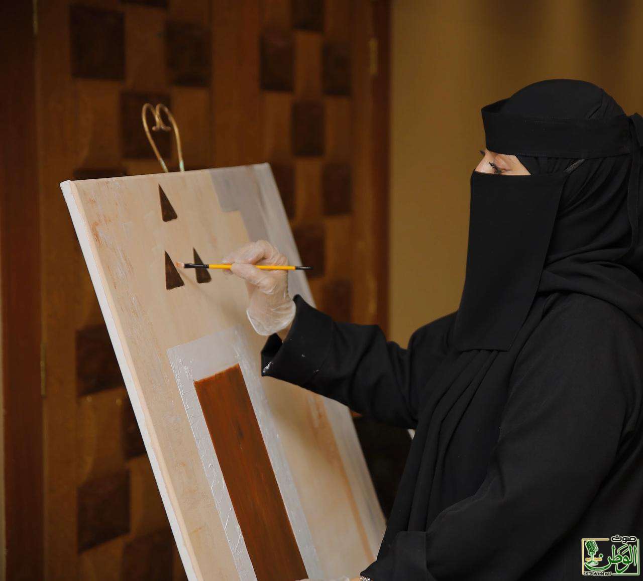 جَمعيةُ أدبيّ جدةَ تُقيمُ ورشةَ رسمٍ عنِ اليومِ الوطنيِّ 11 IMG 20250927 WA0010