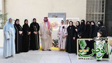 طفولة تُلهم… وأصوات تُزهِر: جامعة الملك عبدالعزيز تحتفي بإبداع الأطفال في يومهم العالمي 18 IMG 20251214 WA0046